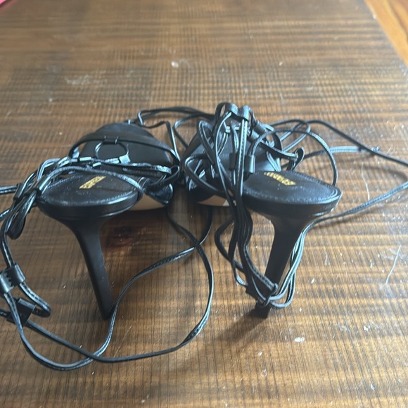 Express gladiator sandals - Picture 5 of 5